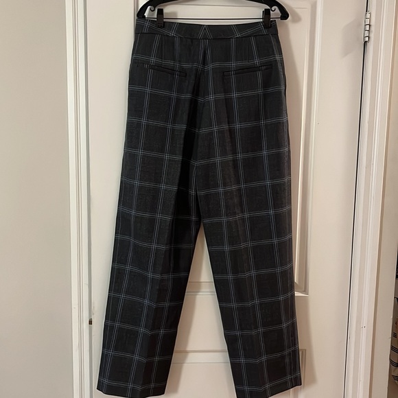 Brand new Marni wide leg pants. 100% wool. Grey. Size IT 42 = US 6 - Picture 4 of 12